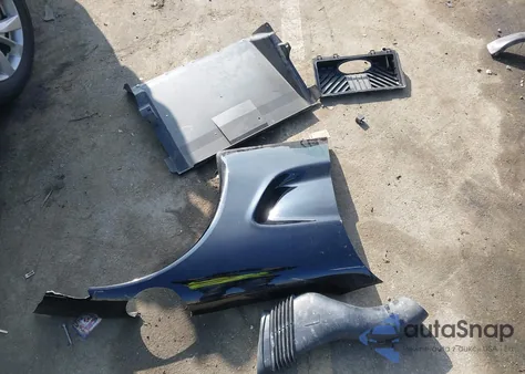 2004 Chevrolet Corvette from USA, damaged, VIN 1G1YY22G545129984